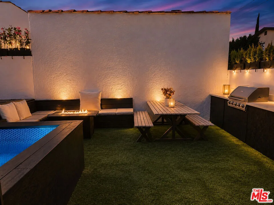 442 S Wetherly Drive Beverly Hills, CA 90211