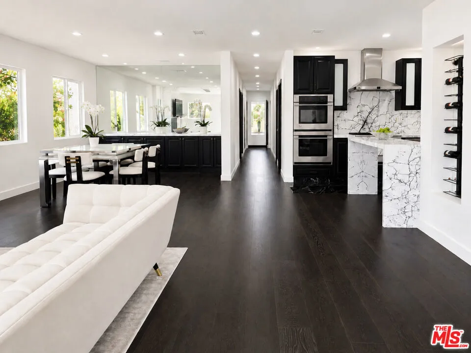 442 S Wetherly Drive Beverly Hills, CA 90211