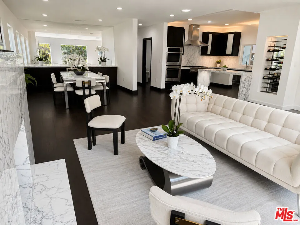 442 S Wetherly Drive Beverly Hills, CA 90211