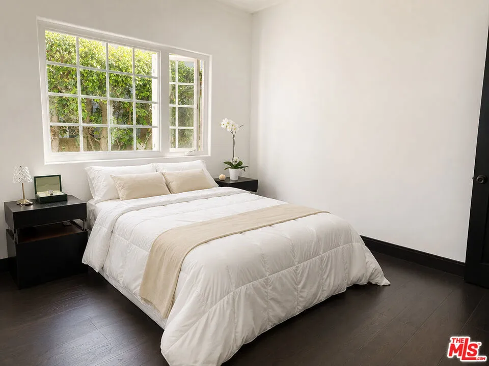 442 S Wetherly Drive Beverly Hills, CA 90211