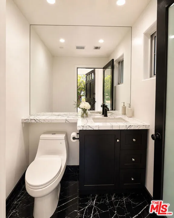 442 S Wetherly Drive Beverly Hills, CA 90211