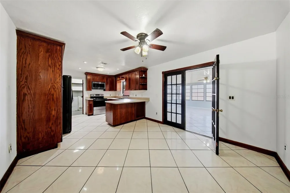 5020 PINE STREET Seffner, FL 33584