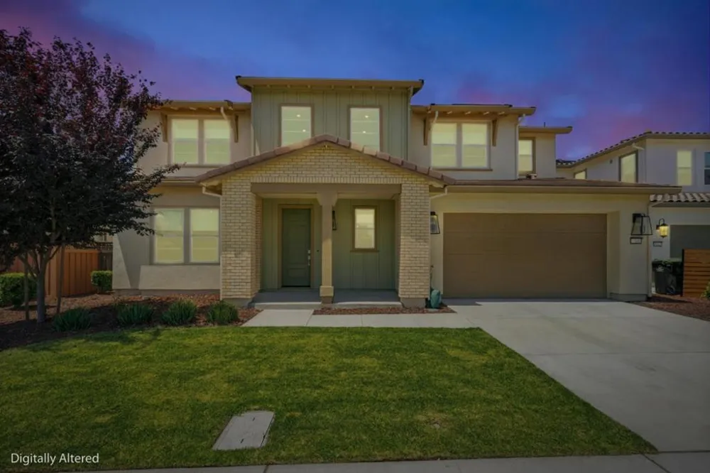 16141 Riverton Avenue Lathrop, CA 95330