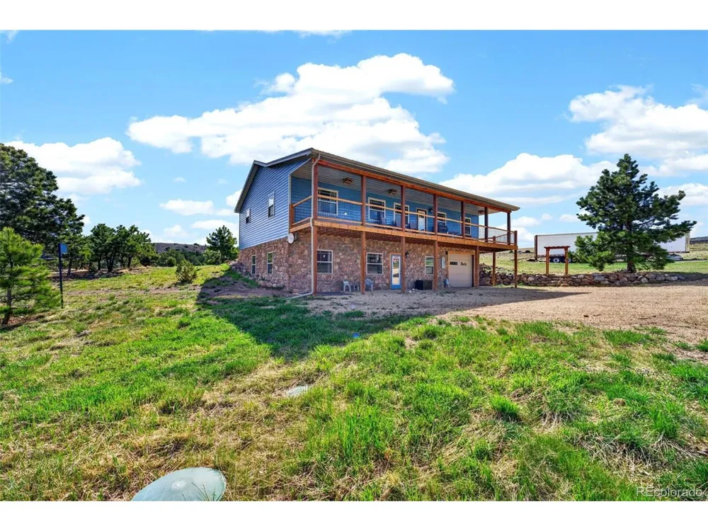3069 Sangre Drive Westcliffe, CO 81252