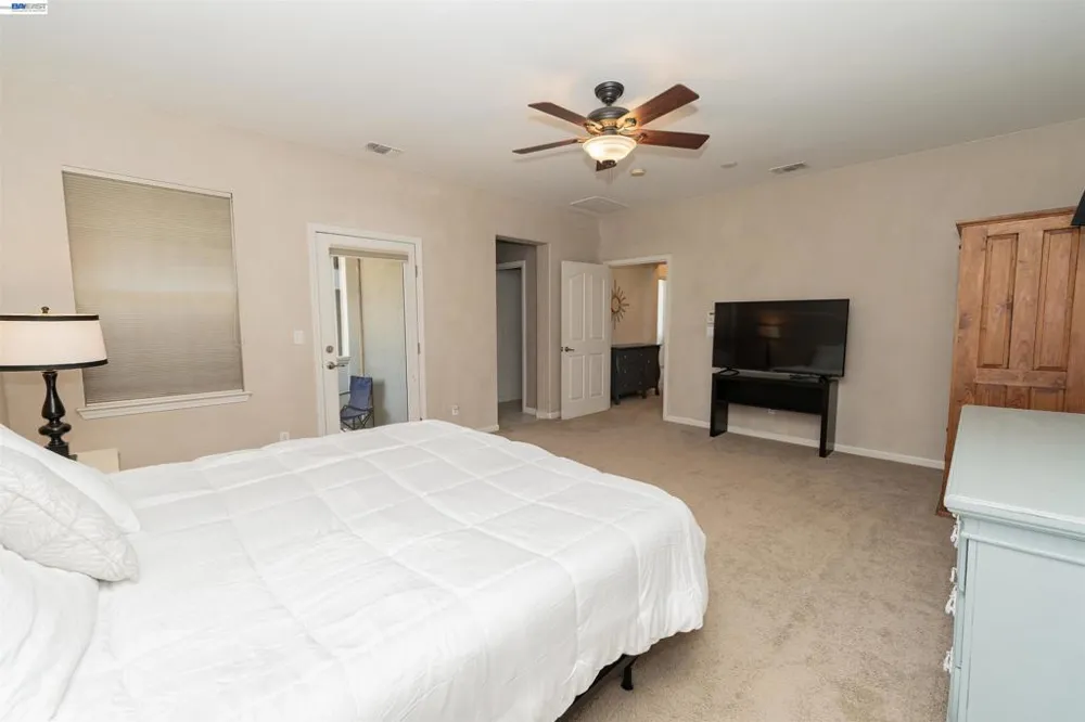 172 W Erics Way Mountain House, CA 95391