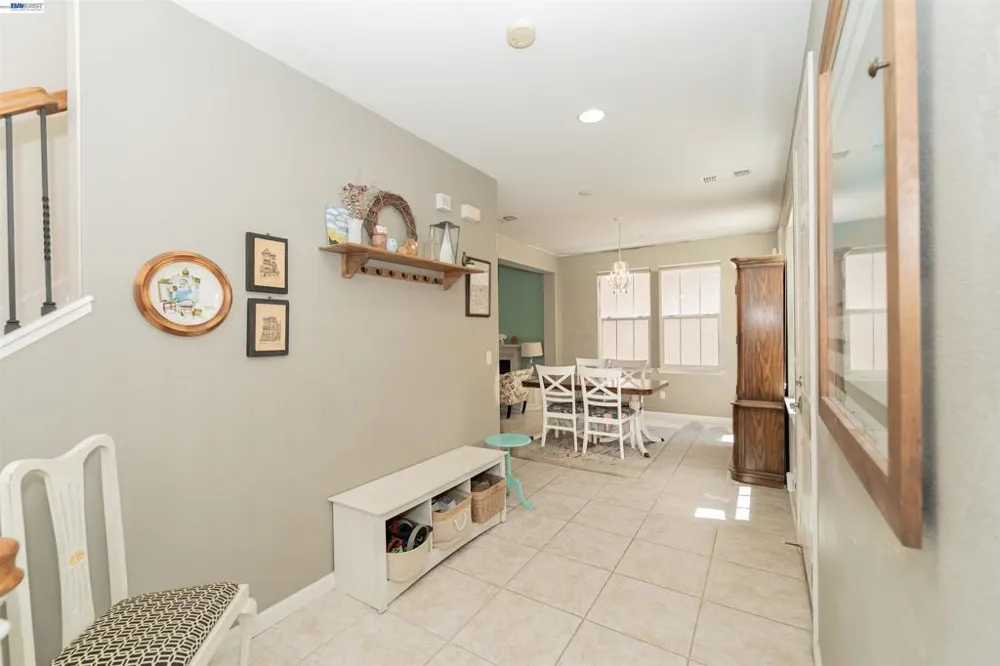 172 W Erics Way Mountain House, CA 95391