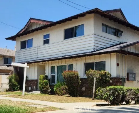 1418 S 4th #F