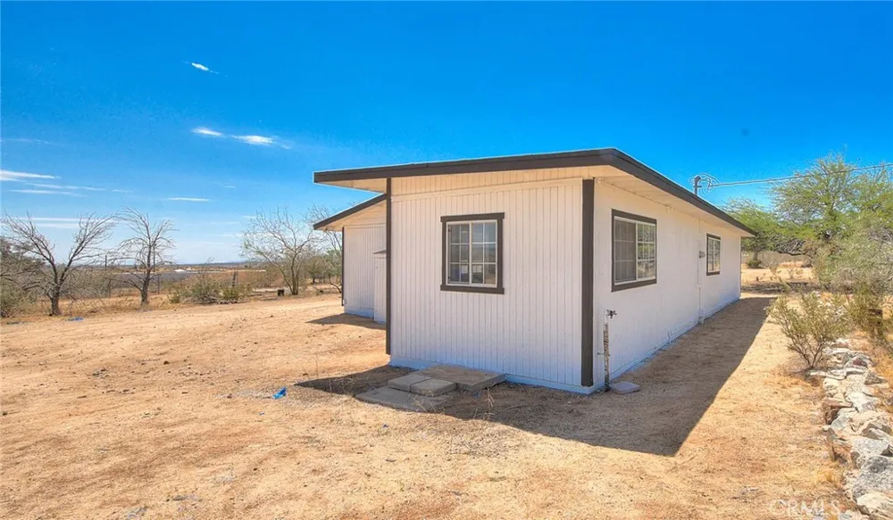 55525 Ornelas Lane Landers, CA 92285