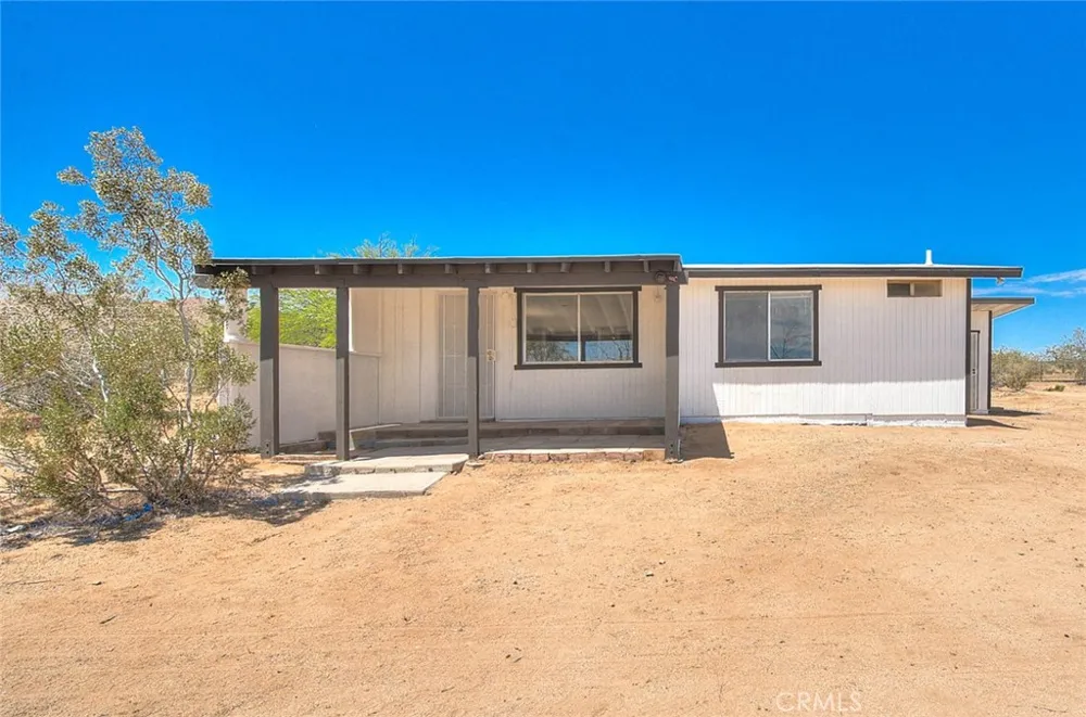 55525 Ornelas Lane Landers, CA 92285