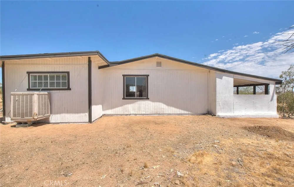 55525 Ornelas Lane Landers, CA 92285