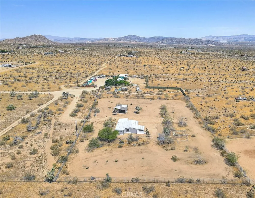 55525 Ornelas Lane Landers, CA 92285