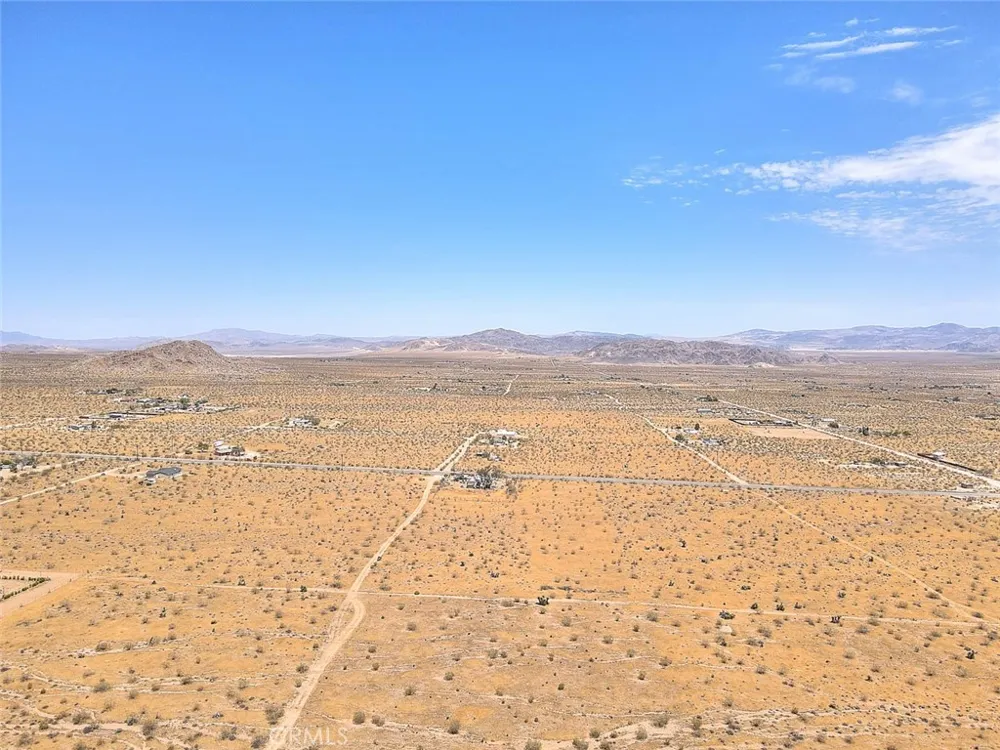 55525 Ornelas Lane Landers, CA 92285