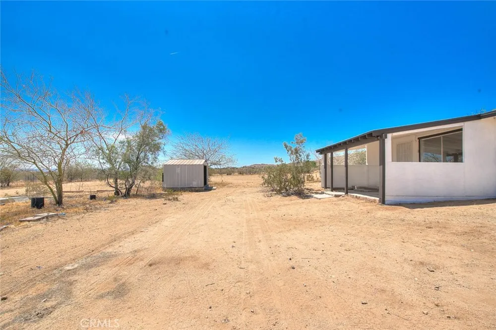 55525 Ornelas Lane Landers, CA 92285