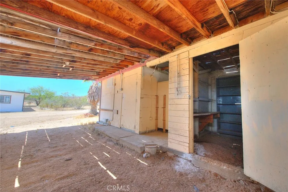 55525 Ornelas Lane Landers, CA 92285