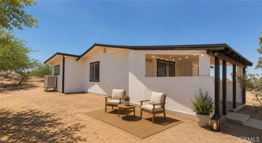 55525 Ornelas Lane Landers, CA 92285