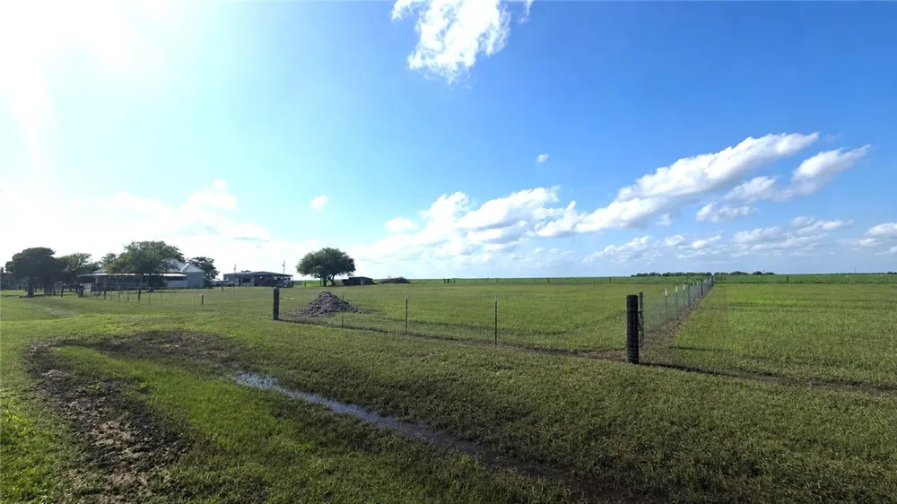 County Rd 70 Bishop, TX 78343