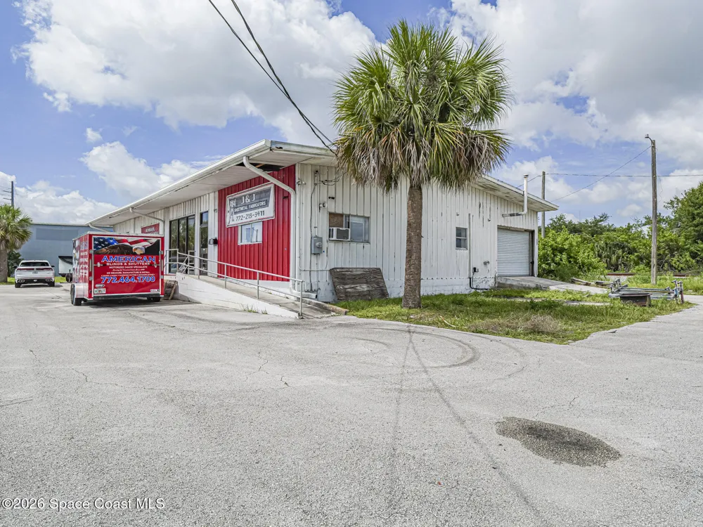 415 US Highway 1 Vero Beach, FL 32962
