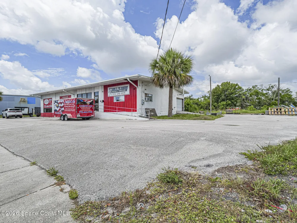 415 US Highway 1 Vero Beach, FL 32962
