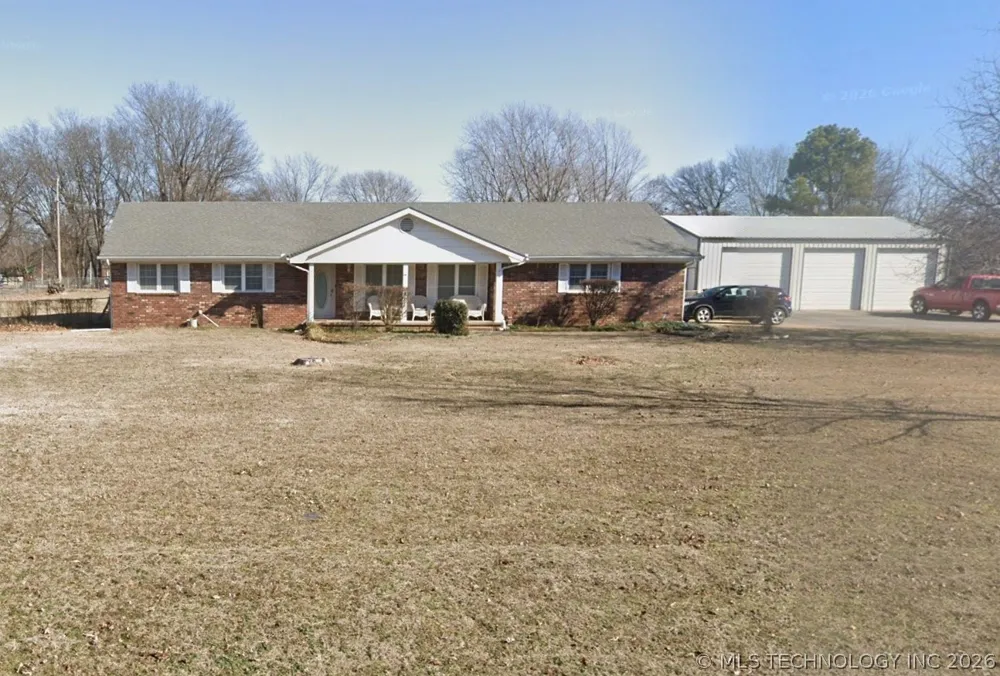 212 Will Rogers Loop W Oologah, OK 74053