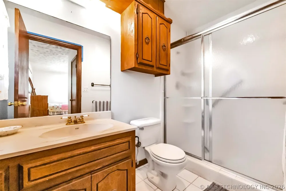 212 Will Rogers Loop W Oologah, OK 74053