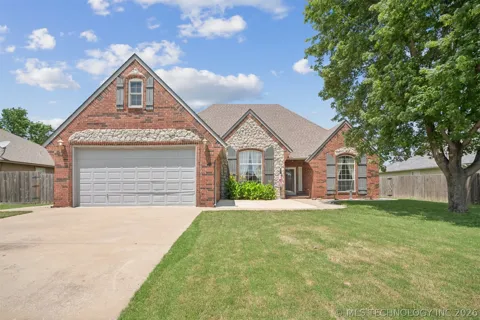 8037 Vintage Trace Drive