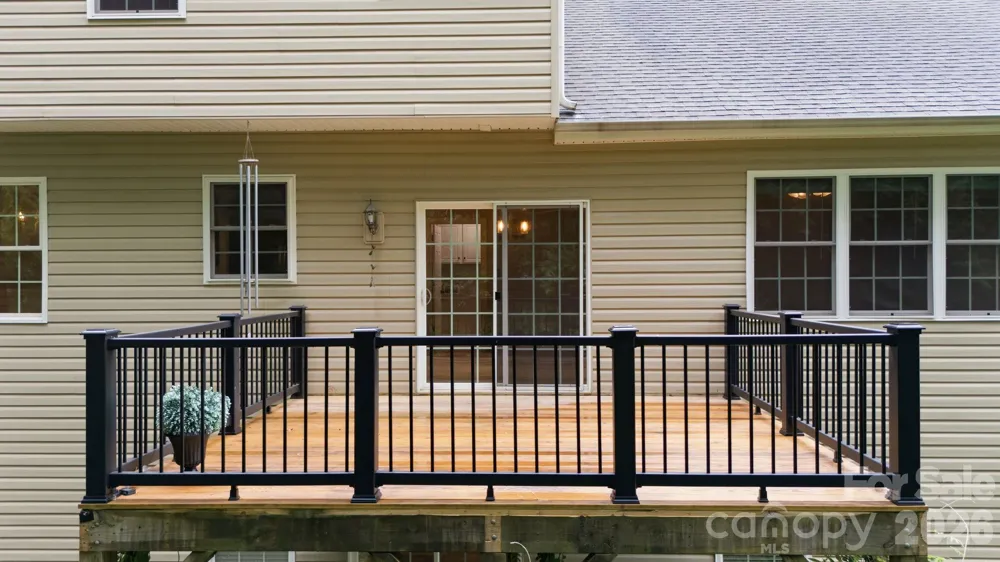 190 Meadow Glen Drive Troutman, NC 28166