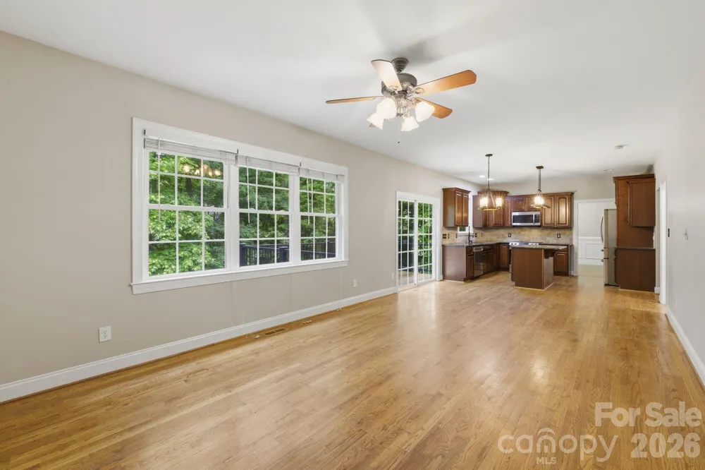 190 Meadow Glen Drive Troutman, NC 28166
