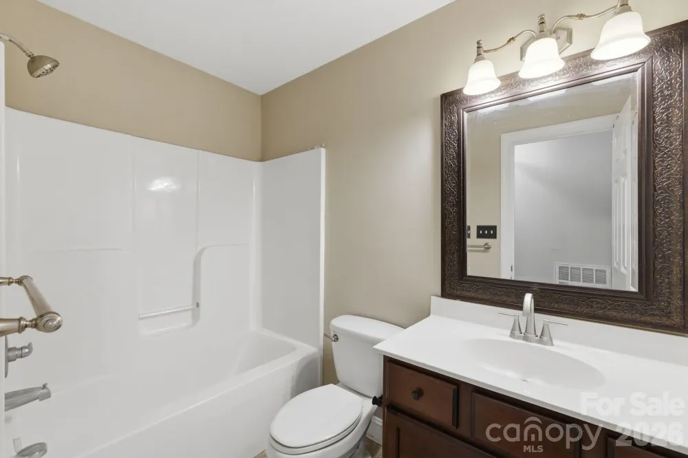 190 Meadow Glen Drive Troutman, NC 28166