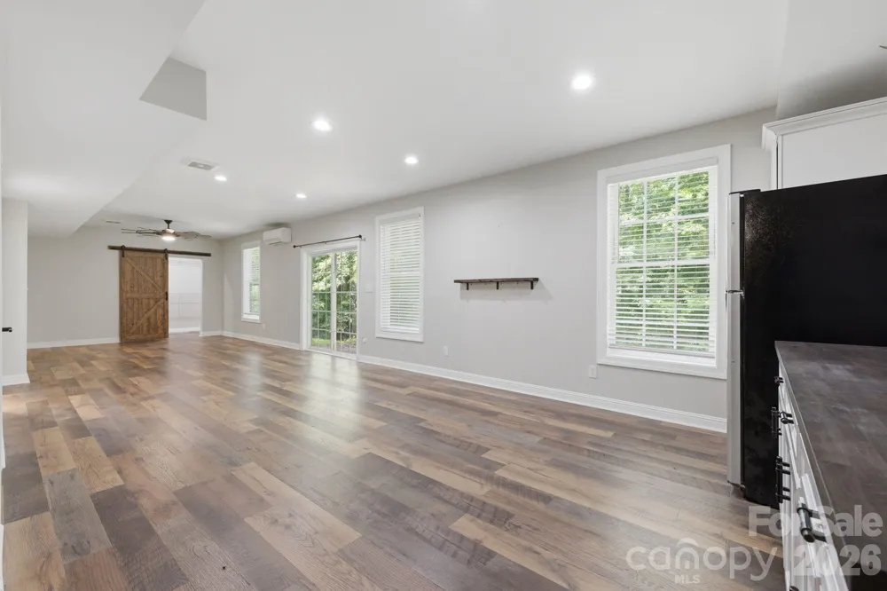 190 Meadow Glen Drive Troutman, NC 28166