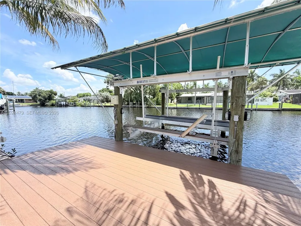 2212 Club House Rd North Fort Myers, FL 33917