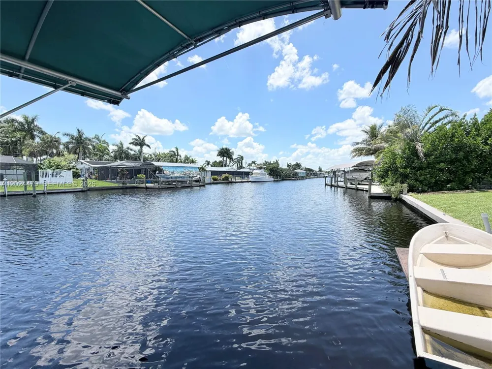 2212 Club House Rd North Fort Myers, FL 33917