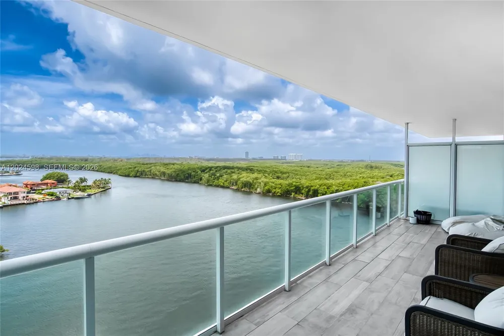 400 Sunny Isles Blvd #1202 Sunny Isles Beach, FL 33160