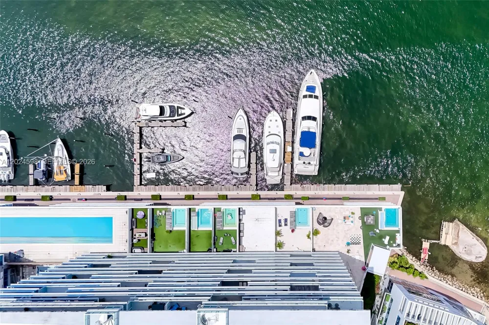 400 Sunny Isles Blvd #1202 Sunny Isles Beach, FL 33160