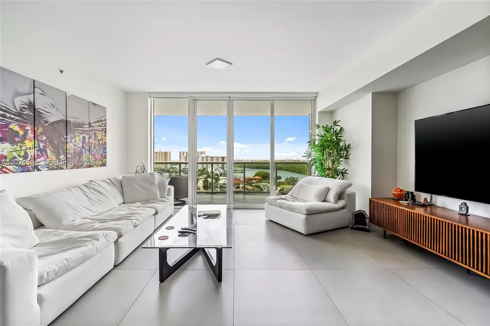 400 Sunny Isles Blvd #1202 Sunny Isles Beach, FL 33160