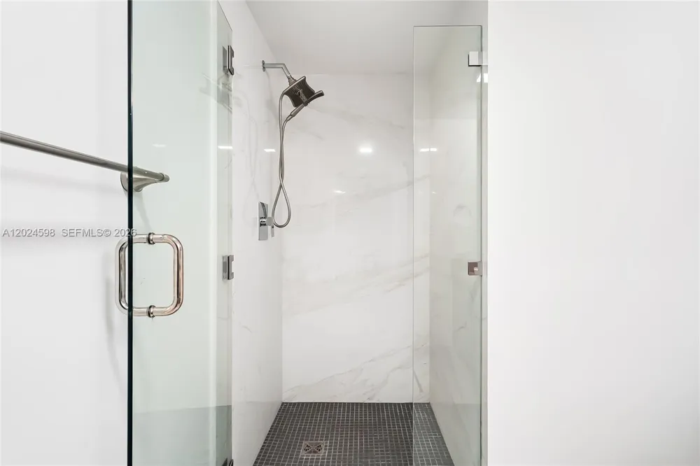 400 Sunny Isles Blvd #1202 Sunny Isles Beach, FL 33160