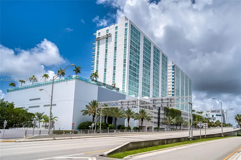 400 Sunny Isles Blvd #1202 Sunny Isles Beach, FL 33160