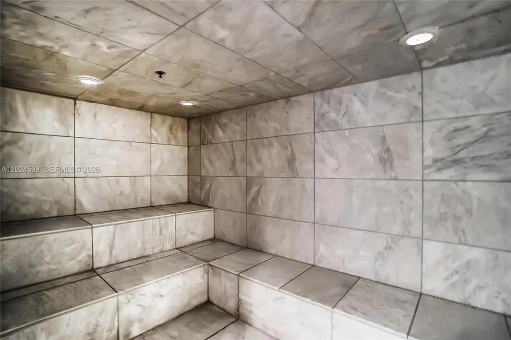 400 Sunny Isles Blvd #1202 Sunny Isles Beach, FL 33160