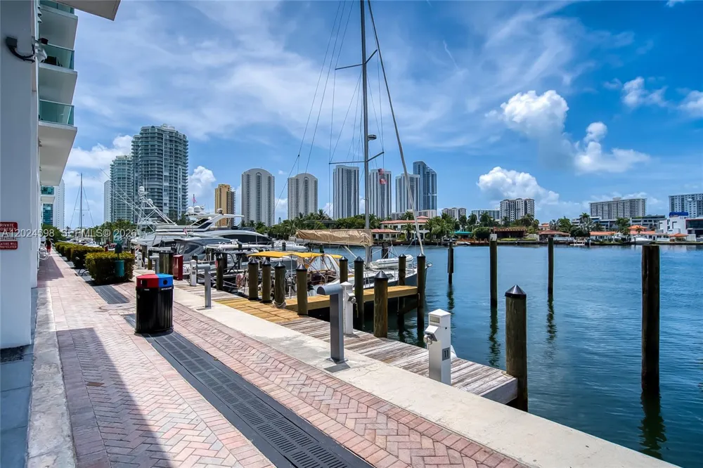 400 Sunny Isles Blvd #1202 Sunny Isles Beach, FL 33160