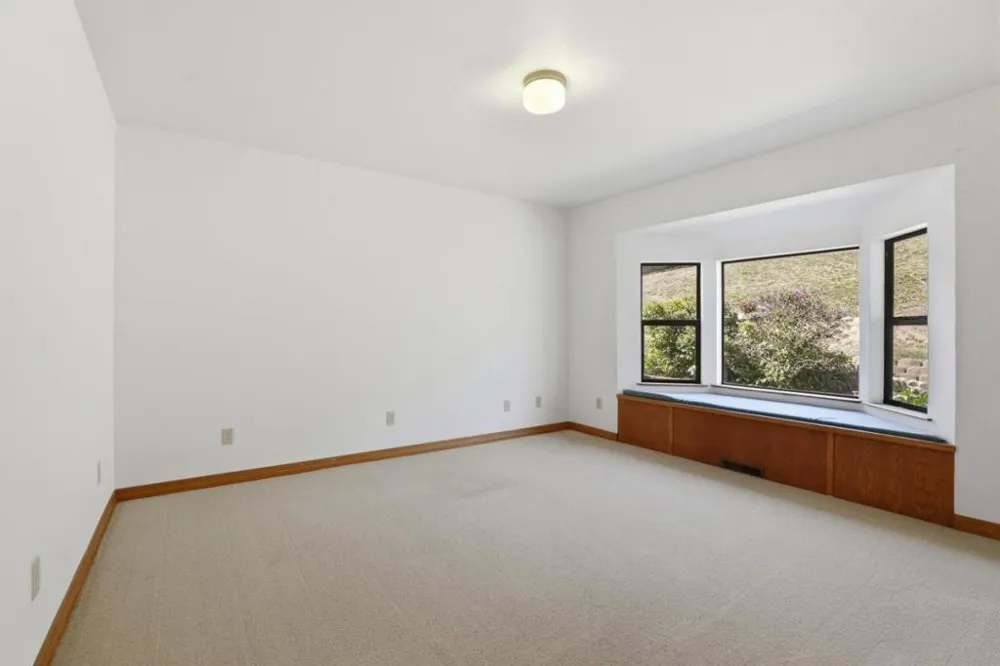 215 Chateau Drive Aromas, CA 95004