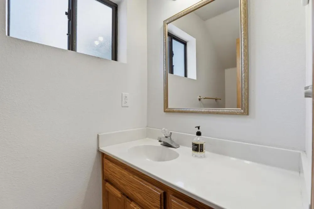 215 Chateau Drive Aromas, CA 95004