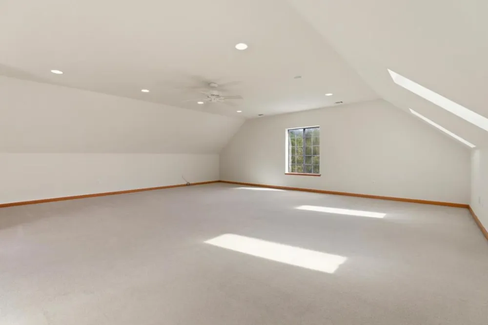 215 Chateau Drive Aromas, CA 95004