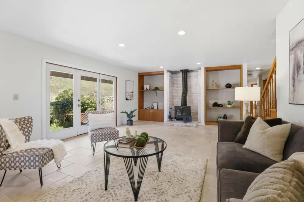 215 Chateau Drive Aromas, CA 95004