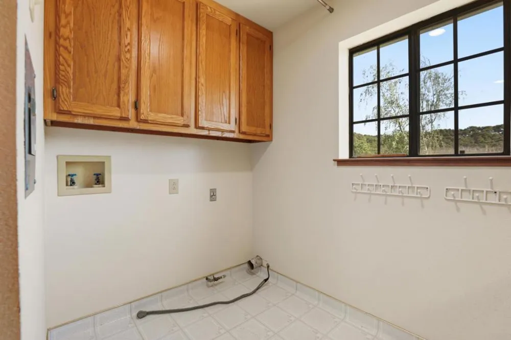 215 Chateau Drive Aromas, CA 95004