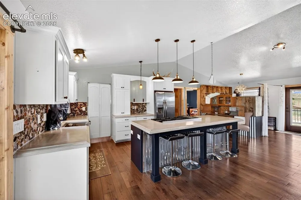 3069 Sangre Drive Westcliffe, CO 81252