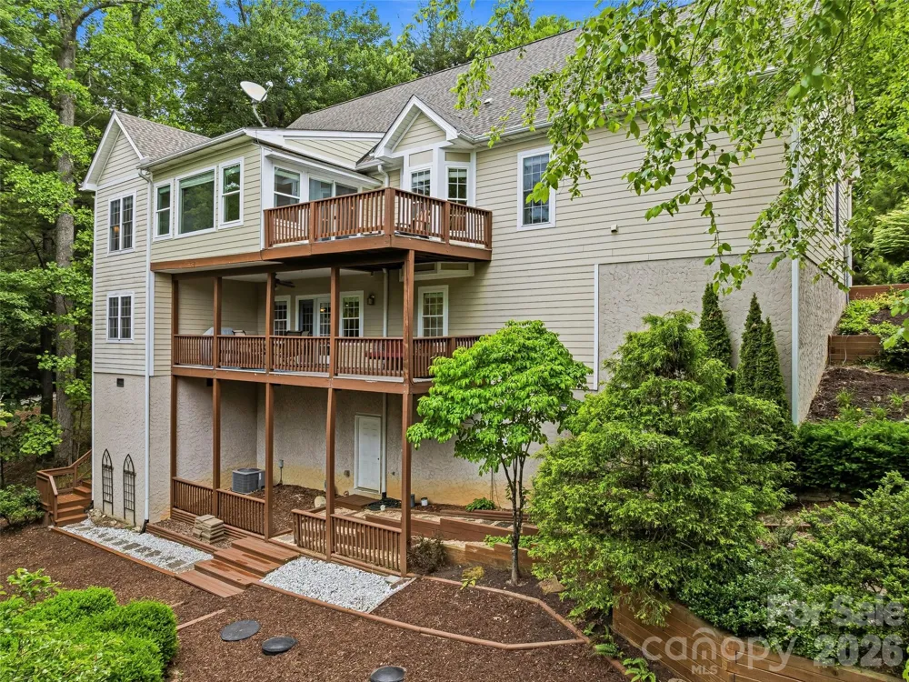 115 Flameleaf Lane Laurel Park, NC 28739