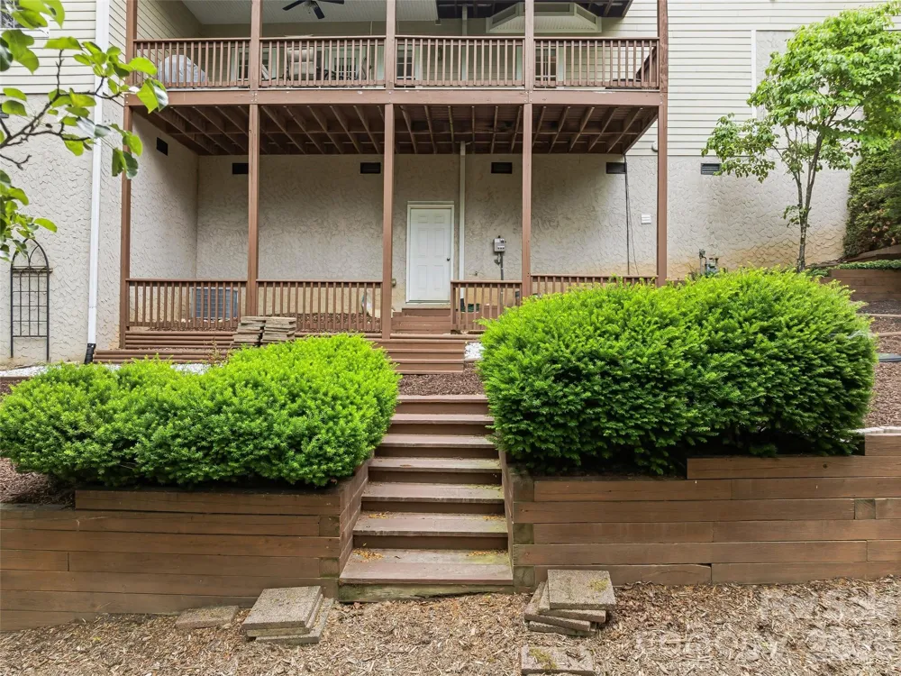 115 Flameleaf Lane Laurel Park, NC 28739