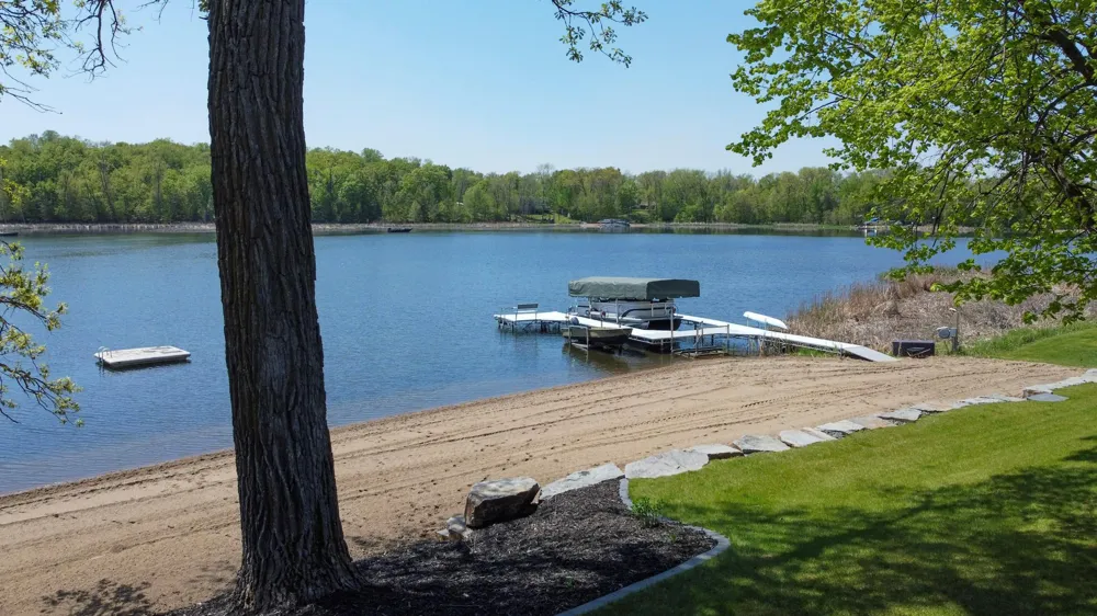 12800 Kohler Lane Audubon, MN 56511
