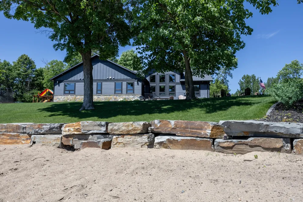 12800 Kohler Lane Audubon, MN 56511
