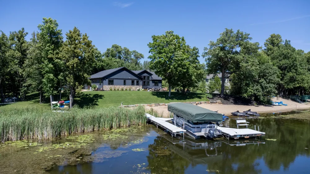12800 Kohler Lane Audubon, MN 56511
