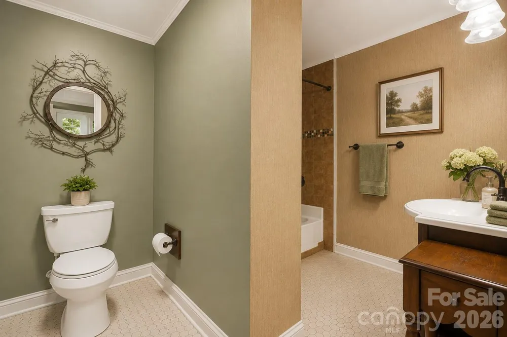 60 Hawks Pointe Lane Weaverville, NC 28787